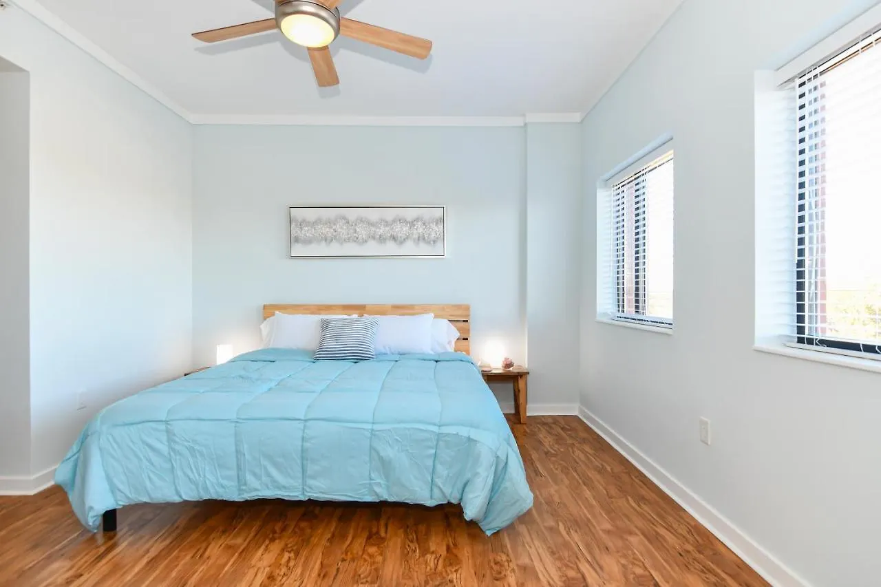 {Cloud 9} Luxury 2 Bedroom Condo In Uptown Charlotte
