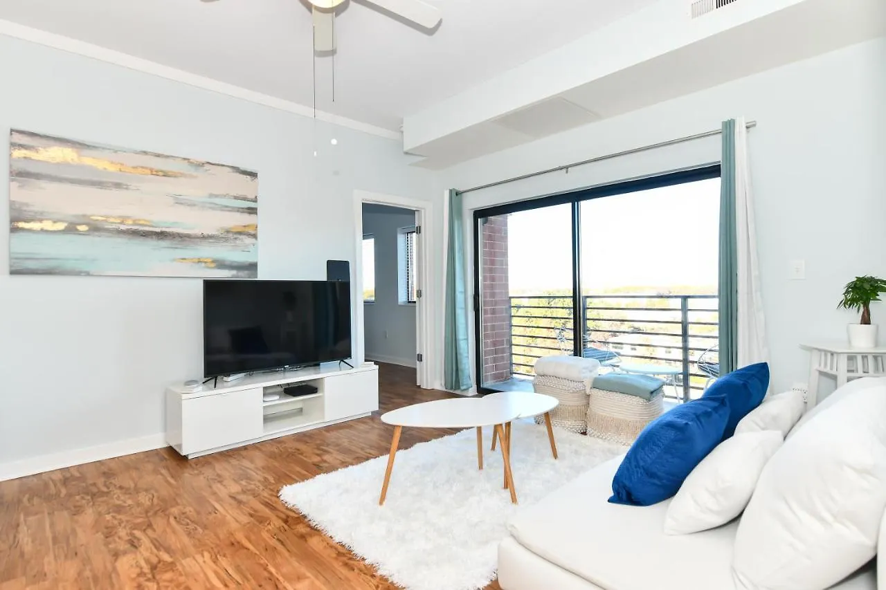 {Cloud 9} Luxury 2 Bedroom Condo In Uptown Charlotte 0*,  United States